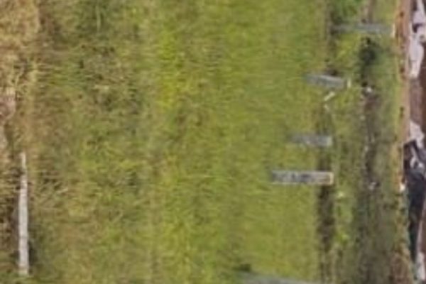 1 blurred preview photo — full photos on the property page